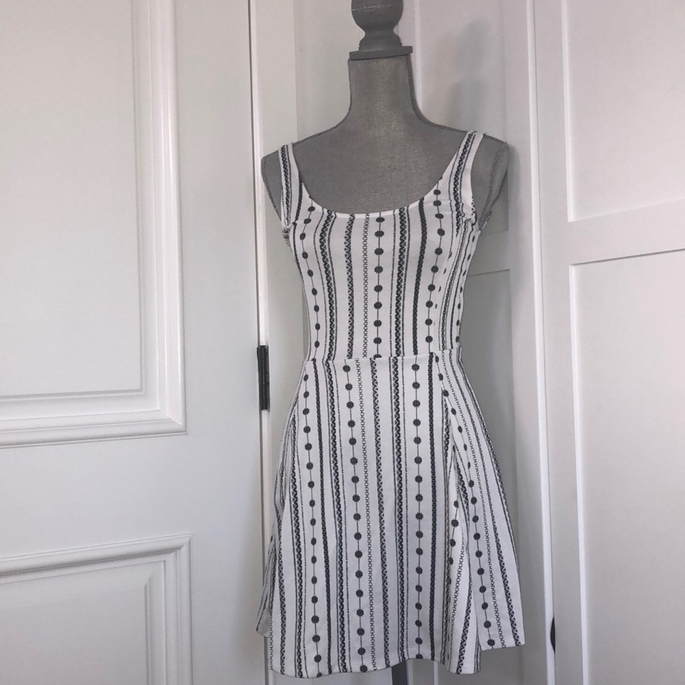 Black and white dress